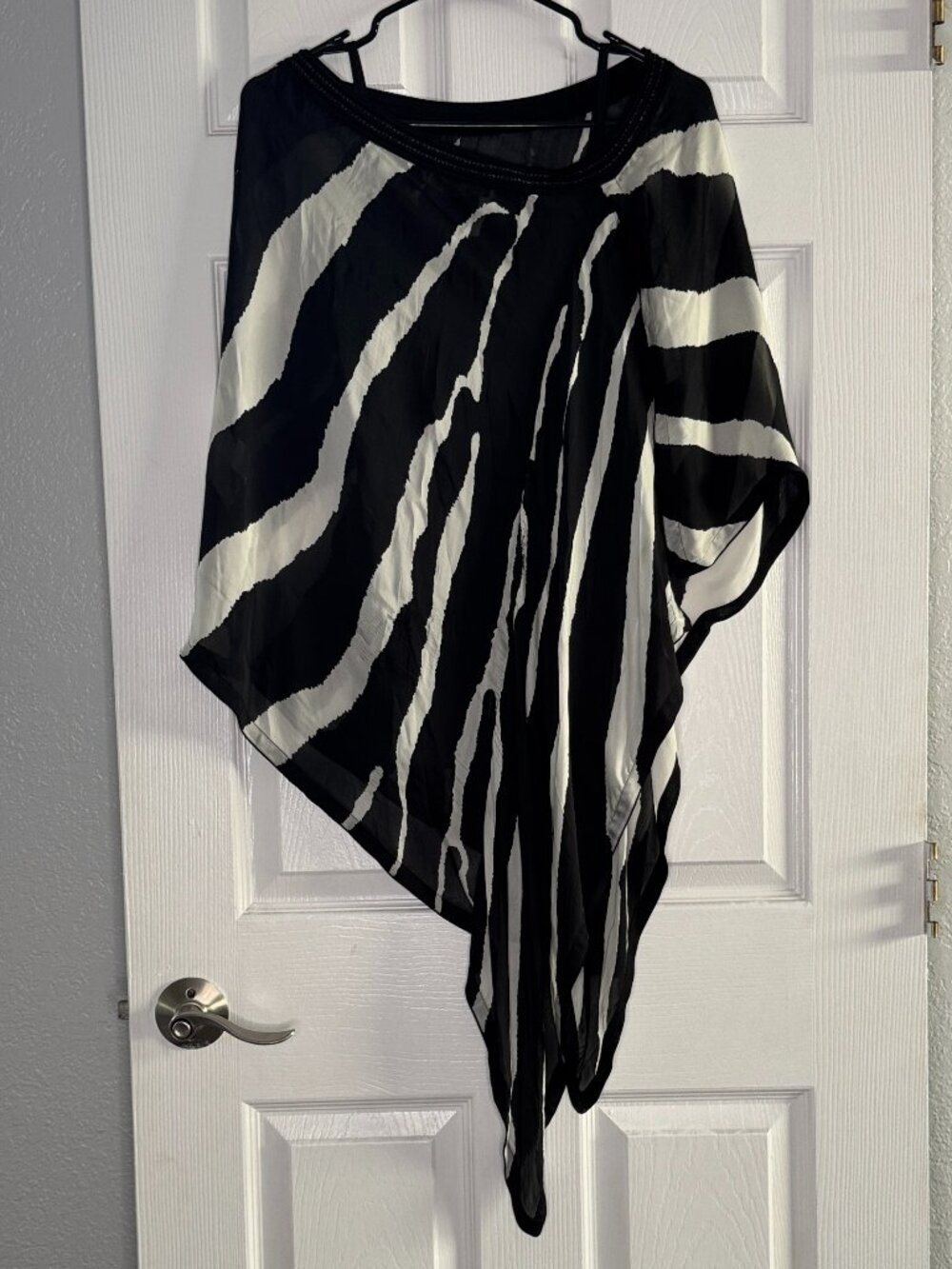 Roberto Cavalli Zebra cover up - Picture 4 of 4